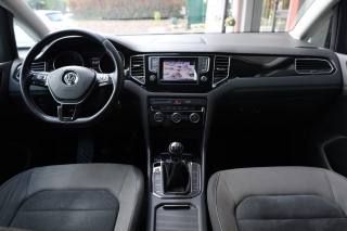 VOLKSWAGEN Golf Sportsvan usata, con Touch screen