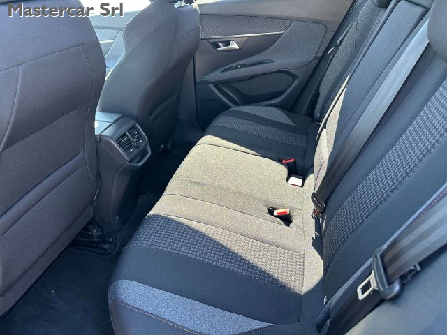 PEUGEOT 3008 usata, con Servosterzo