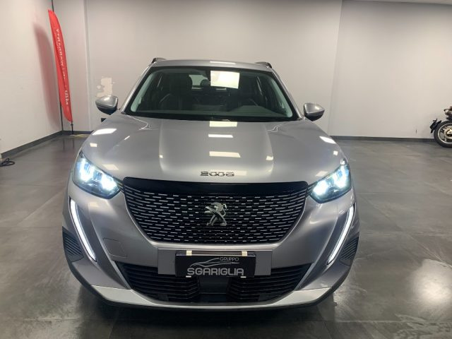 PEUGEOT 2008 usata, con Airbag