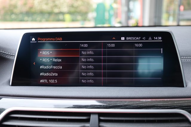 BMW 730 usata, con Sospensioni pneumatiche