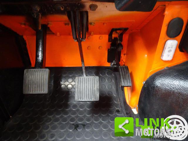 LAND ROVER Defender usata 27