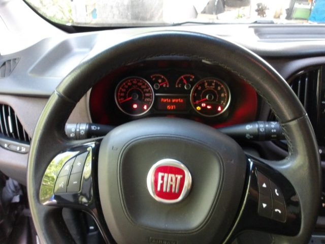 FIAT Doblo usata, con Sedile posteriore sdoppiato
