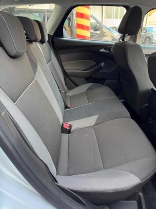 FORD Focus usata, con Specchietti laterali elettrici