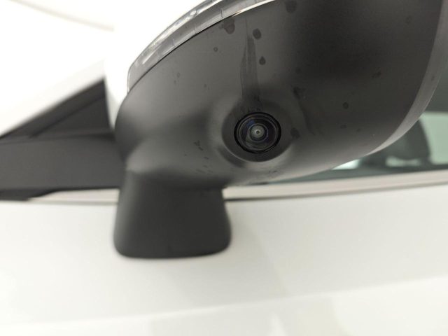 NISSAN Qashqai usata, con Controllo automatico clima