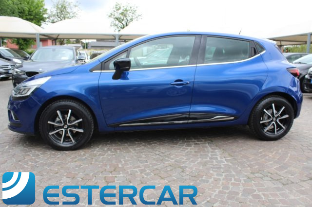 RENAULT Clio usata, con Climatizzatore
