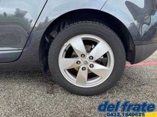 RENAULT Megane usata, con Leve al volante