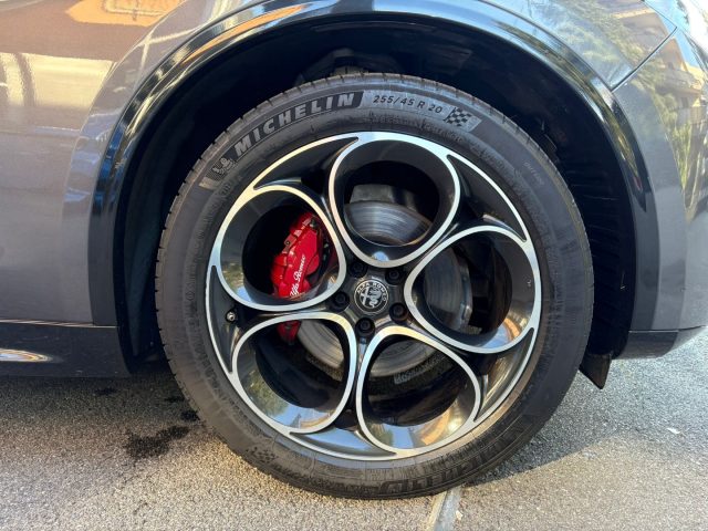 ALFA ROMEO Stelvio usata, con Fari LED