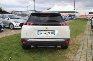 PEUGEOT 2008 usata, con Autoradio