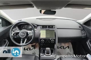 JAGUAR E-Pace usata 6