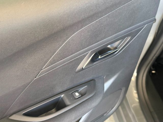 PEUGEOT 208 usata, con Servosterzo