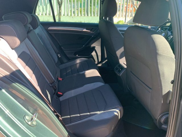 VOLKSWAGEN Golf usata, con Controllo automatico clima