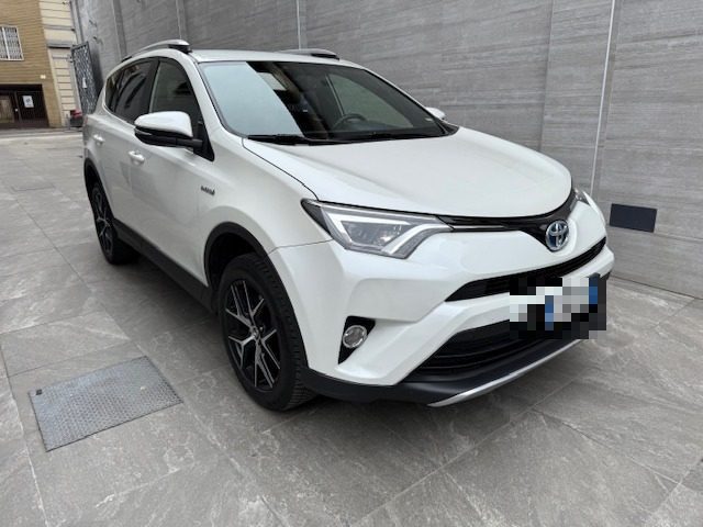 TOYOTA RAV 4 usata, con Alzacristalli elettrici
