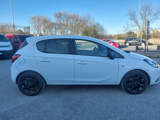 OPEL Corsa usata, con Controllo trazione