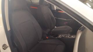 VOLKSWAGEN Golf usata, con Fari LED