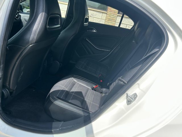 MERCEDES-BENZ A 200 usata, con Chiusura centralizzata