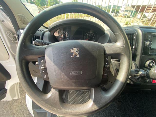 PEUGEOT Boxer usata, con Servosterzo