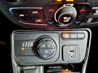 JEEP Compass usata, con Controllo automatico clima