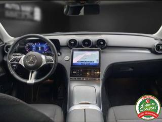 MERCEDES-BENZ C 220 usata, con Chiusura centralizzata