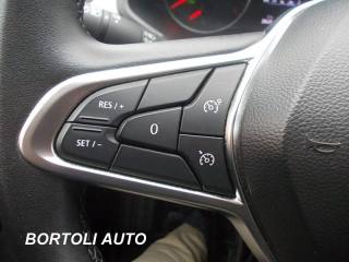 RENAULT Captur usata, con Fari LED