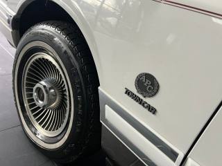 LINCOLN Town Car usata, con Servosterzo