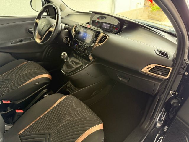 LANCIA Ypsilon usata, con Controllo trazione
