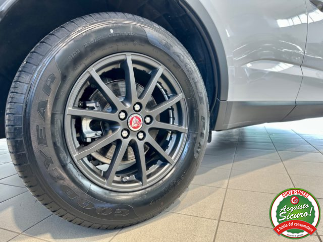 JAGUAR E-Pace usata, con Autoradio