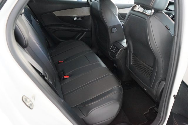 PEUGEOT 3008 usata 28