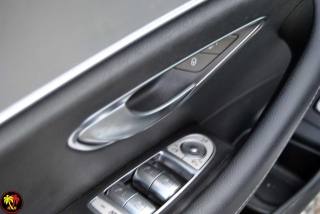 MERCEDES-BENZ E 220 usata, con Interni in pelle