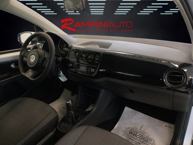 VOLKSWAGEN up! usata 18