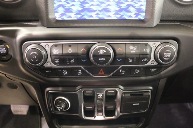 JEEP Wrangler usata, con Telecamera per parcheggio assistito