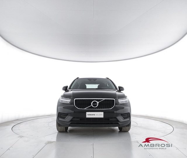 VOLVO XC40 usata 4