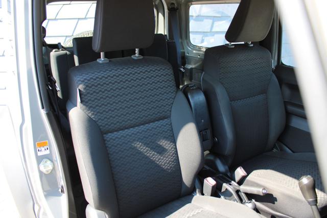 SUZUKI Jimny usata, con Cruise Control