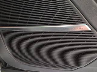 AUDI Q8 usata, con Telecamera per parcheggio assistito