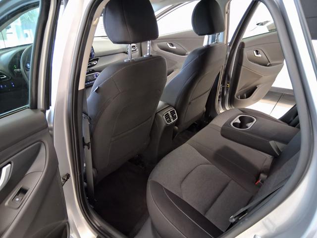 HYUNDAI i30 usata 28
