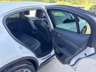 ALFA ROMEO Stelvio usata, con Servosterzo