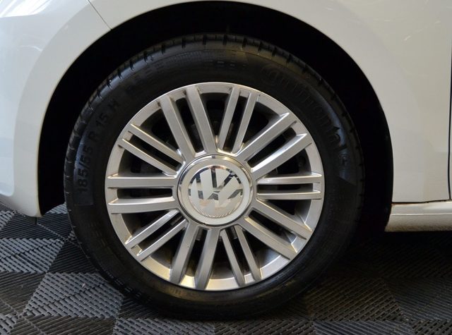 VOLKSWAGEN up! usata, con Chiusura centralizzata telecomandata