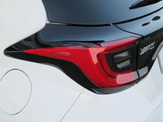 TOYOTA Yaris usata 46