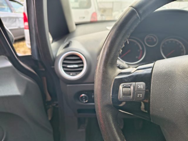 OPEL Corsa usata, con Cerchi in lega