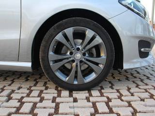 MERCEDES-BENZ B 180 usata, con Airbag Passeggero