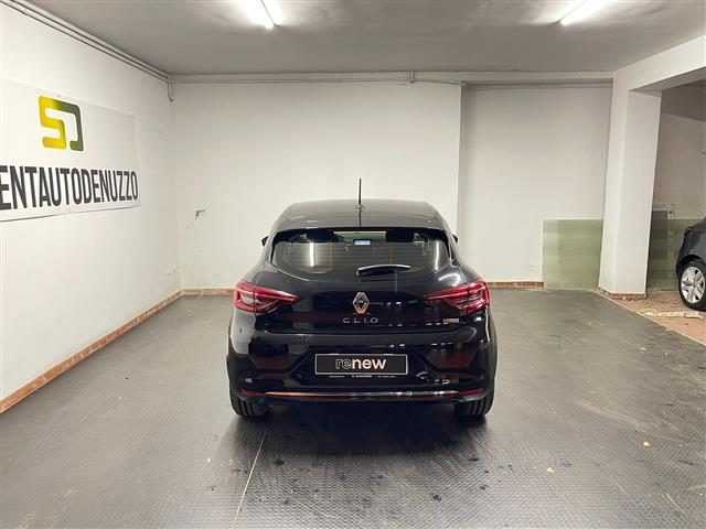 RENAULT Clio usata, con Alzacristalli elettrici