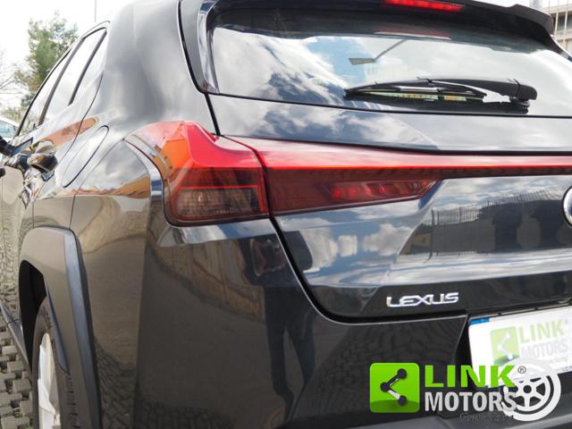 LEXUS UX 250h usata 44