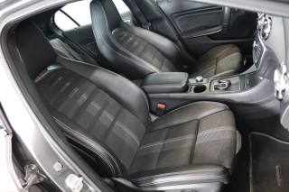 MERCEDES-BENZ GLA 200 usata, con Fari LED