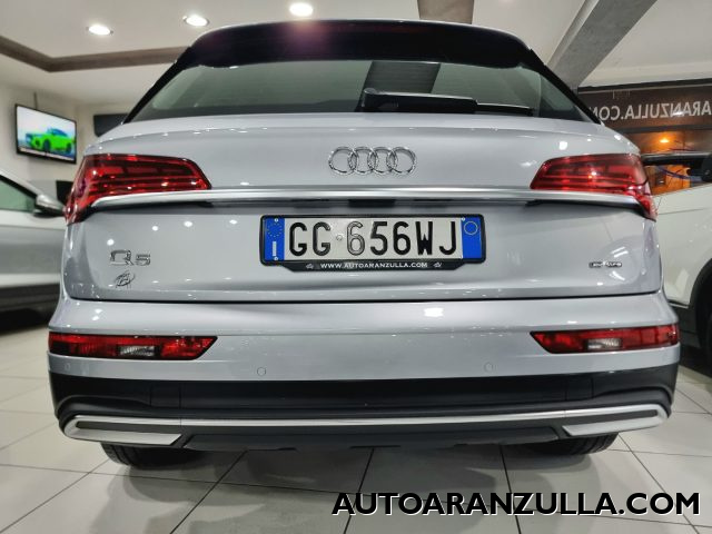 AUDI Q5 usata, con Sensori di parcheggio posteriori