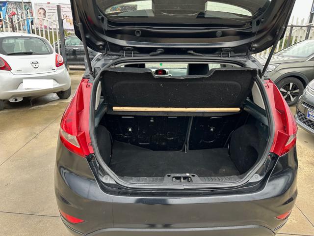 FORD Fiesta usata, con Chiusura centralizzata
