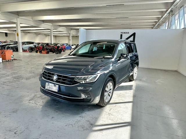 VOLKSWAGEN Tiguan usata, con Airbag laterali
