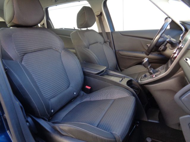RENAULT Grand Scenic usata, con Controllo trazione