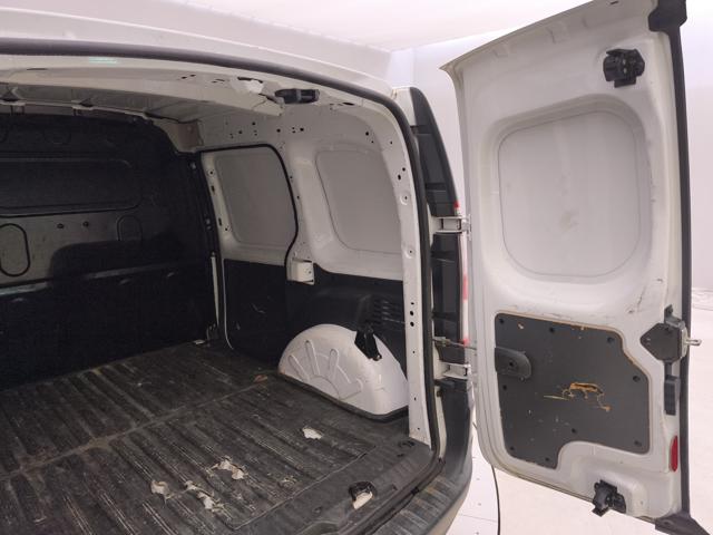 RENAULT Kangoo usata 19