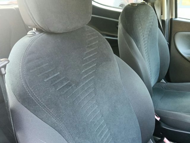 LANCIA Ypsilon usata, con ESP