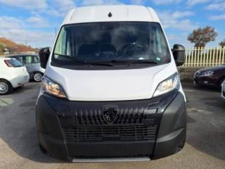 PEUGEOT Boxer usata, con Airbag