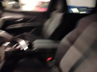 PEUGEOT 5008 usata, con Frenata d